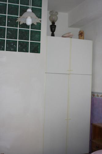 The Dolphins Guest House - image 12