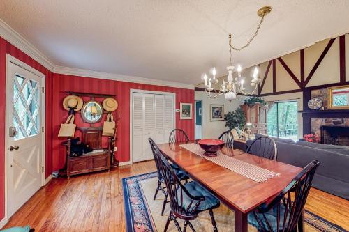 Cobb House in ไฮแลนด์ (นอร์ทคาโรไลน่า)