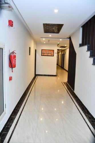 Hotel Royal Comfort Inn in Pinjaur