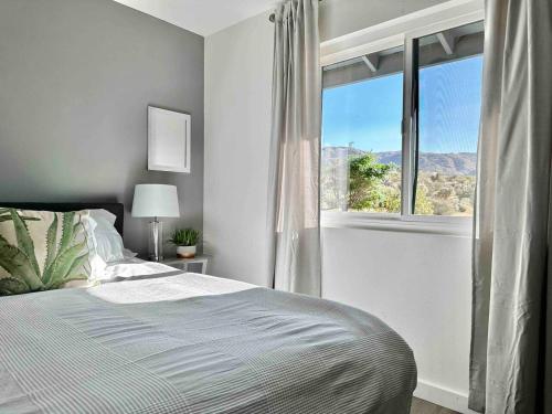 Elsas desert retreat AV in Joshua Tree, USA