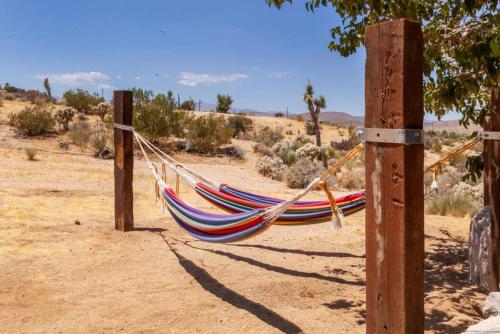 Elsas desert retreat AV in Joshua Tree, USA