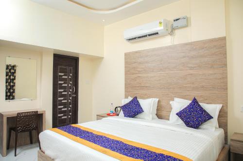 Redstone Service Apartment TNagar