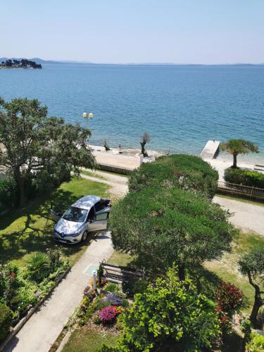 Two-Bedroom Apartment with Balcony and Sea View