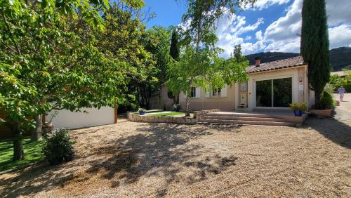 La TISSONNIERE Mer Alpilles Provence et Luberon avec Spa et Piscine à 10mns d Aix en Provence