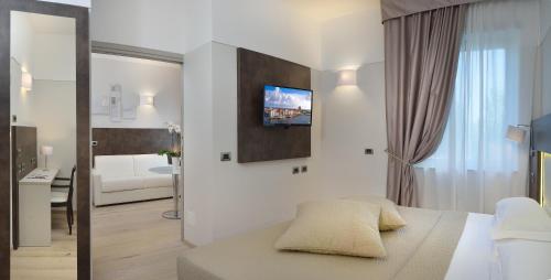 Hotel Bologna Airport - image 10