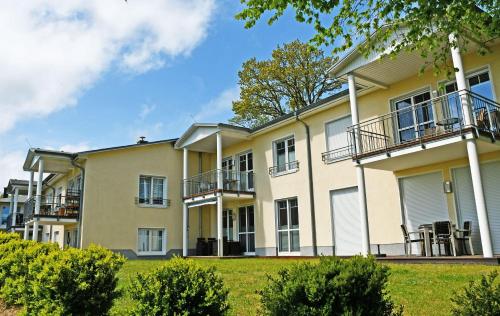 Appartementhaus mit Meerblick im Ostseebad Göhren HO