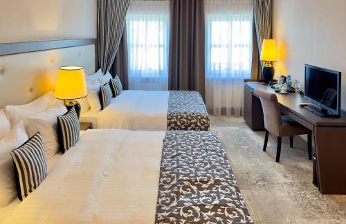 Metropolitan Boutique Hotel - image 13