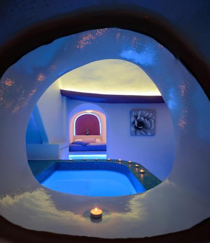 Abyssanto Suites and Spa - image 10