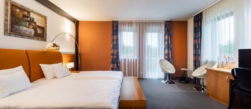 Superior Double or Twin Room with Garden View