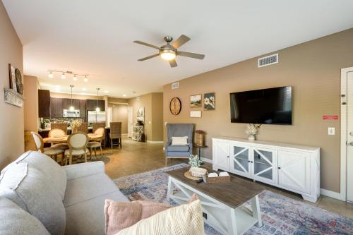 Pet-Friendly Phoenix Condo with Community Amenities