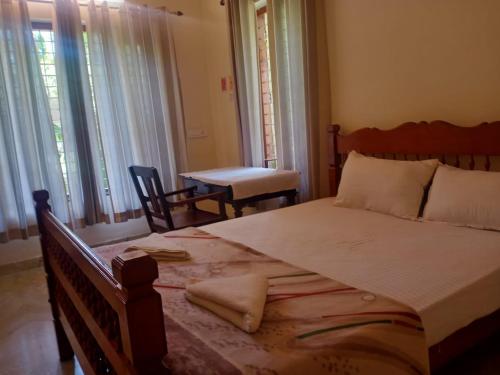 Double Room image 4
