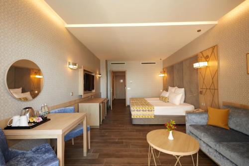 Secrets Sunny Beach Resort and Spa - Premium All Inclusive - Adults Only