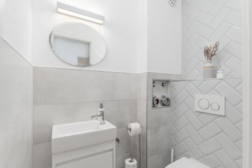 Cruwzo - Fantastic Apartment with Balcony and Parking, Waiblingen (fotografie 6)