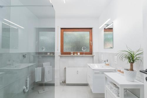 Cruwzo - Fantastic Apartment with Balcony and Parking, Waiblingen (fotografie 5)
