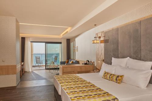 Secrets Sunny Beach Resort and Spa - Premium All Inclusive - Adults Only