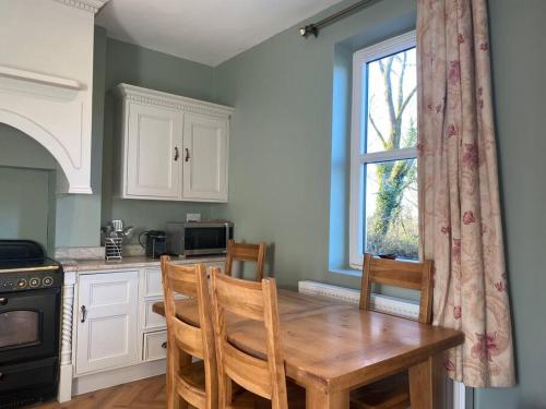 Ballea Farmhouse in Cork Airport