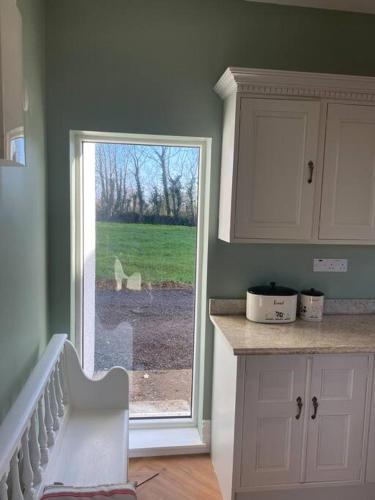 Ballea Farmhouse in Cork Airport