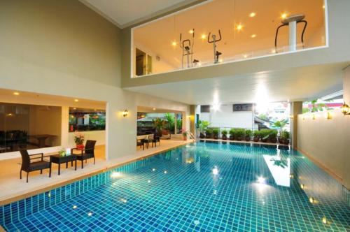 Boss Suites Nana Hotel, Bangkok