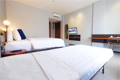 Hotel Youstay Semarang