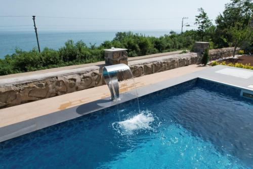 Villa with Pool on the Beach