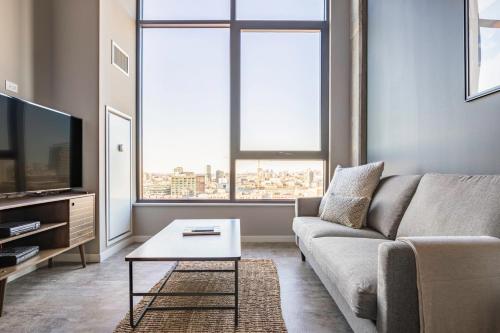 W Loop 1BR w Pool Gym nr Restaurant Row CHI-274 near 311 South Wacker Drive Chicago