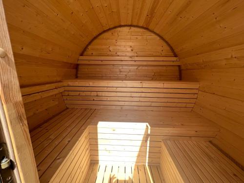 Сауна, House of Freedom with Sea view sauna and jacuzzi in Smolno