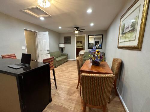 Almi Room Type - One-Bedroom Apartment