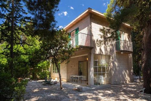 Villa Linda - Accommodation - Split