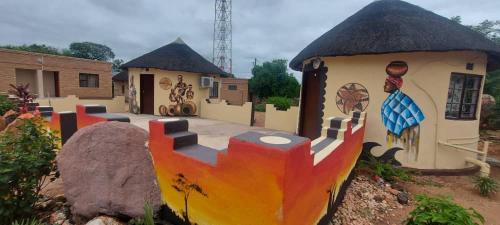 숙소 외관, Mmathaba Guest House in 셀레비-피퀘