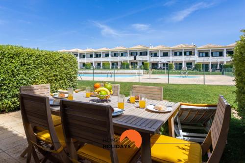 #146 Summer House A6 by Home Holidays