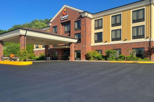 Comfort Inn & Suites Rogersville - image 32