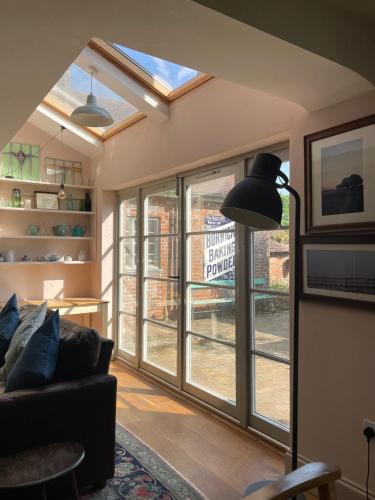 Facilities, Starnash Farmhouse Holiday Home in Hellingly