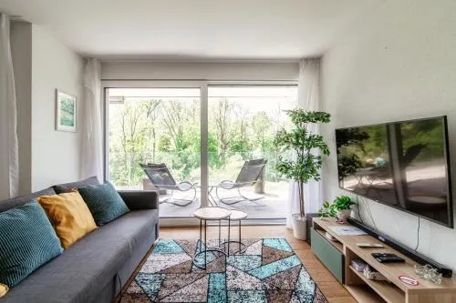 Linda Terrace by Quokka 360 - Modern Apartment with Spacious Private Terrace in Locarno, Schweiz