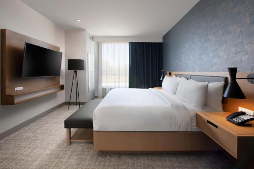 Residence Inn by Marriott St Louis Clayton - main image