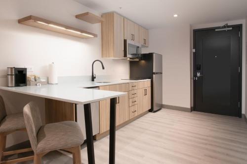 Residence Inn by Marriott St Louis Clayton - image 3