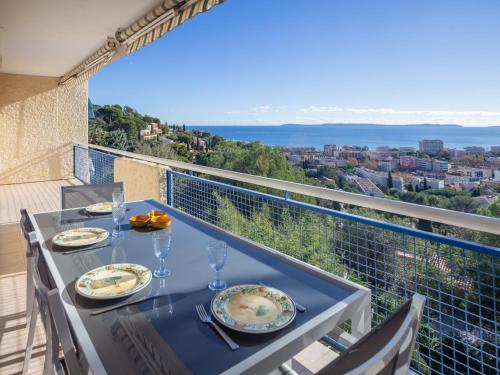 Apartment Les Alizées by Interhome - Location saisonnière - Le Lavandou