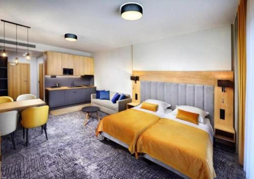 Hotel Akvamarín - image 5
