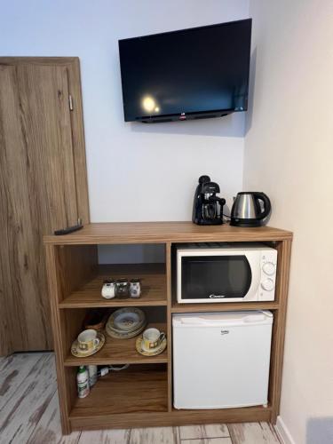 Ostoya Twoya Ostoya Twoya