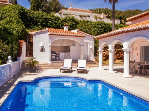 Villa Villa Alta Vista by Interhome