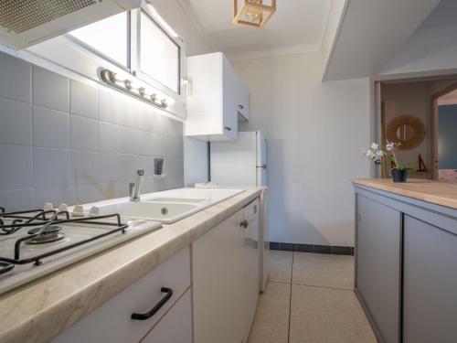 Apartment Les Mouettes by Interhome near Le Polynesia Beach