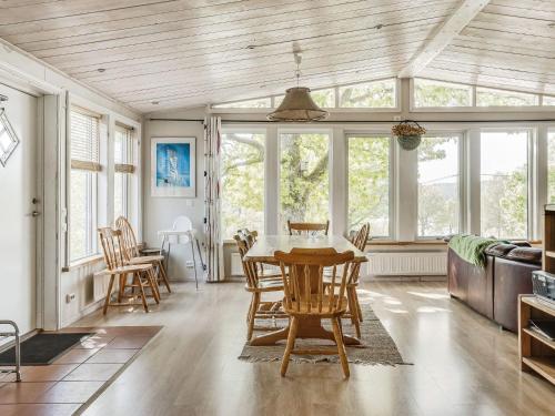 Holiday Home Ängasjö Ekbacken by Interhome (Holiday Home Angasjo Ekbacken by Interhome) in Angasjo