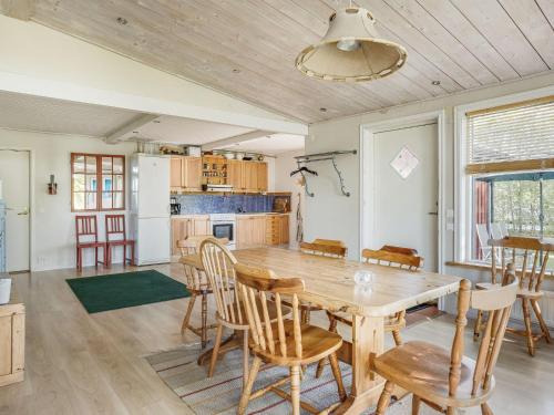 Holiday Home Ängasjö Ekbacken by Interhome (Holiday Home Angasjo Ekbacken by Interhome) in Angasjo