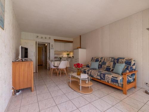 Studio Le Cormoran-2 by Interhome near La Salad Elle