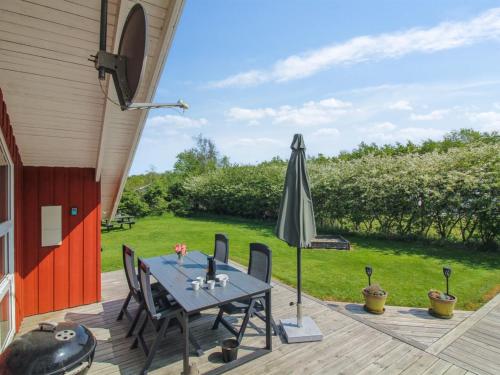 Holiday Home Menka - 1-3km from the sea in NW Jutland by Interhome