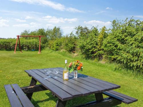 Holiday Home Menka - 1-3km from the sea in NW Jutland by Interhome