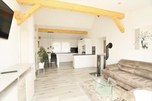 virtuve, 3-Raum Ferienwohnung in Willmersdorf - Thüringer Wald (3-Raum Ferienwohnung in Willmersdorf - Thuringer Wald) in Herschdorf