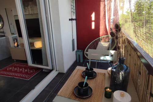 Balcony/terrace, CADUCEE Studio climatise balcon ensoleille parking proche Montpellier near Source de l'Avy