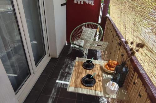 Balcony/terrace, CADUCEE Studio climatise balcon ensoleille parking proche Montpellier near Source de l'Avy