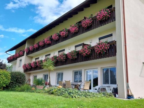 Apartment Lilie by Interhome - Velden am Wörthersee