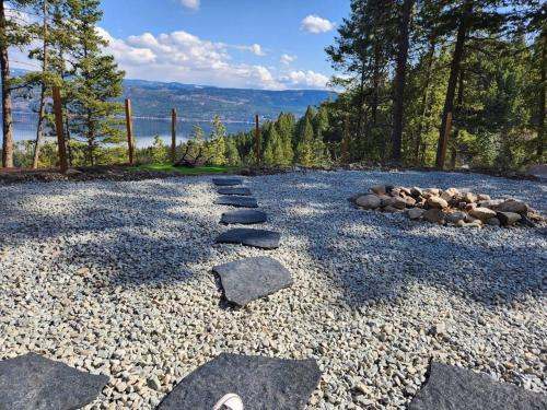 . Elysian Lakeview Retreat